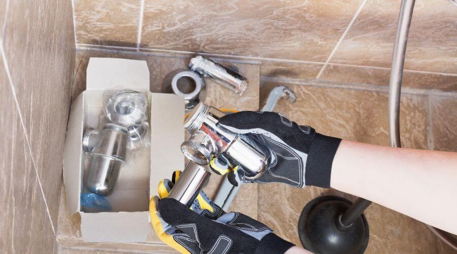 Professional gutter cleaning in Wall, SD